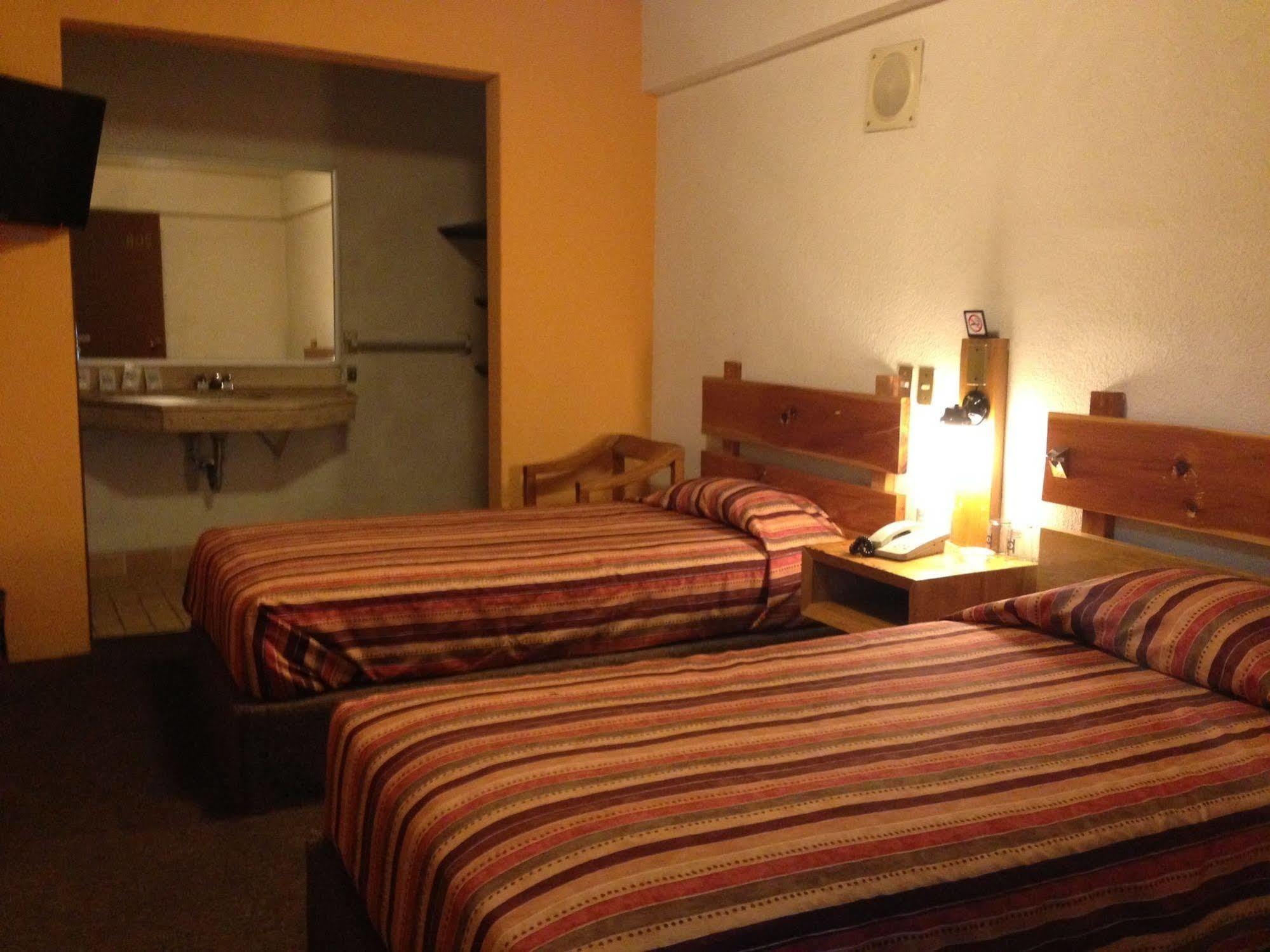 Hotel Marsella メキシコシティ エクステリア 写真